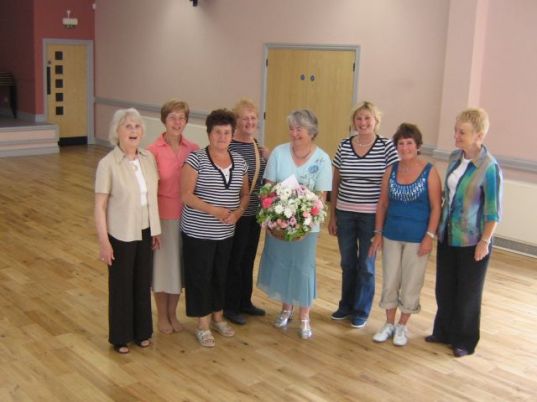 Mavis and students July 09 Mavis and students July 09